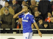 Bóng đá anh, ngoại hạng anh, lịch thi đấu euro 2012, Schalke & niềm hy vọng Raul: Ngọn nến chưa tàn