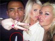 Bóng đá anh, ngoại hạng anh, lịch thi đấu euro 2012,  Ashley Cole cặp kè với người mới