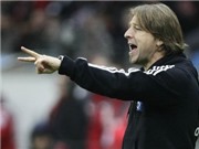 Bóng đá anh, ngoại hạng anh, lịch thi đấu euro 2012, Oenning dẫn dắt Hamburg đến 2012