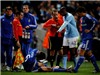 Bóng đá anh, ngoại hạng anh, lịch thi đấu euro 2012, Cận cảnh cú kungfu dẫn đến chiếc thẻ đỏ của Balotelli
