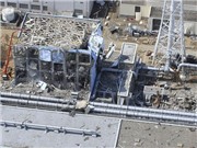 Bóng đá anh, ngoại hạng anh, lịch thi đấu euro 2012, Đổ “quan tài” bê tông như Chernobyl?