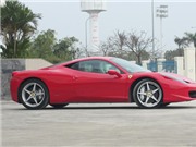 Bóng đá anh, ngoại hạng anh, lịch thi đấu euro 2012, Trải nghiệm Ferrari 458 Italia tại Việt Nam