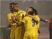 Bóng đá anh, ngoại hạng anh, lịch thi đấu euro 2012,  SLNA-V.NB 1 – 0: Chủ nhà vững ngôi đầu