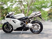 Bóng đá anh, ngoại hạng anh, lịch thi đấu euro 2012, Superbike Ducati 848 trên phố Việt Nam