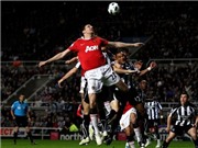 Bóng đá anh, ngoại hạng anh, lịch thi đấu euro 2012, Newcastle - M.U 0-0: "Chích chòe" mang tin vui cho Arsenal 