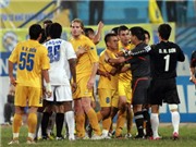 Bóng đá anh, ngoại hạng anh, lịch thi đấu euro 2012, Cái gì cũng lọt