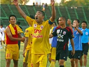 Bóng đá anh, ngoại hạng anh, lịch thi đấu euro 2012,  Vòng 12 giải hạng Nhất QG, Cúp Tôn Hoa Sen 2011: Khách át chủ