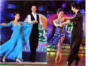 Bóng đá anh, ngoại hạng anh, lịch thi đấu euro 2012, Chiêm ngưỡng "nữ hoàng sàn nhảy" Thu Minh và Thanh Thúy