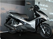 Bóng đá anh, ngoại hạng anh, lịch thi đấu euro 2012, Honda Air Blade bất ngờ giảm giá: Chiêu thổi giá mới? 