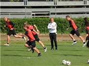 Bóng đá anh, ngoại hạng anh, lịch thi đấu euro 2012, 23h00 ngày 7/5, Palermo (8) - Bari (20): Gặp nhau cuối tuần