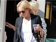 Bóng đá anh, ngoại hạng anh, lịch thi đấu euro 2012, Lindsay Lohan vẫn uống rượu trong thời gian thử thách