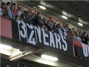 Bóng đá anh, ngoại hạng anh, lịch thi đấu euro 2012, Old Trafford tháo gỡ băng rôn chế nhạo Man City