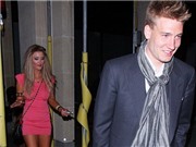 Bóng đá anh, ngoại hạng anh, lịch thi đấu euro 2012, Lộ diện "chân dài" mới của Nicklas Bendtner