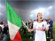 Bóng đá anh, ngoại hạng anh, lịch thi đấu euro 2012, Milan giữ chân Ambrosini
