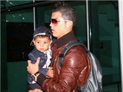 Bóng đá anh, ngoại hạng anh, lịch thi đấu euro 2012, C.Ronaldo dạo phố cùng "quý tử"
