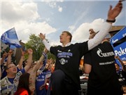 Bóng đá anh, ngoại hạng anh, lịch thi đấu euro 2012, Vụ thủ môn Neuer bị CĐV tát: “Tôi biết người tát mình là ai”