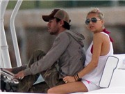 Bóng đá anh, ngoại hạng anh, lịch thi đấu euro 2012, Kournikova tình tứ bên Enrique Iglesias