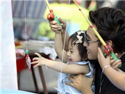 Bóng đá anh, ngoại hạng anh, lịch thi đấu euro 2012, Hoàng Nghiệp: "Gia đình và bạn bè ủng hộ tôi khoe con gái"