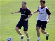 Bóng đá anh, ngoại hạng anh, lịch thi đấu euro 2012, Iniesta phủ nhận mâu thuẫn giữa nhóm Real và Barca ở tuyển
