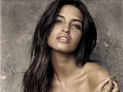 Bóng đá anh, ngoại hạng anh, lịch thi đấu euro 2012, Bạn gái Casillas đẹp từ mọi góc nhìn