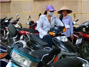 Bóng đá anh, ngoại hạng anh, lịch thi đấu euro 2012, “Loạn” thu phí giữ xe
