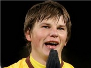 Bóng đá anh, ngoại hạng anh, lịch thi đấu euro 2012, Advocaat chê Wenger không biết dùng người