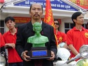 Bóng đá anh, ngoại hạng anh, lịch thi đấu euro 2012, Tặng tượng Bác Hồ cho Khu di tích Nguyễn Sinh Sắc