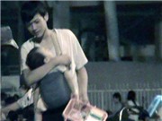 Bóng đá anh, ngoại hạng anh, lịch thi đấu euro 2012, "Công nghệ" sử dụng trẻ em đi bán kẹo cao su