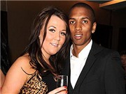 Bóng đá anh, ngoại hạng anh, lịch thi đấu euro 2012, Ashley Young bất ngờ hủy hôn lễ