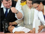 Bóng đá anh, ngoại hạng anh, lịch thi đấu euro 2012, Philippines đón người đàn ông lùn nhất thế giới 
