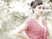 Bóng đá anh, ngoại hạng anh, lịch thi đấu euro 2012, Khánh Linh: "Thu tình yêu vào ốc đảo riêng tư"