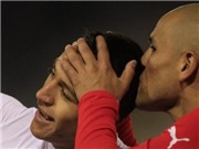 Bóng đá anh, ngoại hạng anh, lịch thi đấu euro 2012, Sanchez làm "thợ lặn", Chile đại thắng