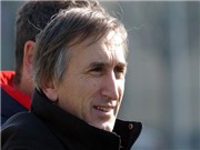 Bóng đá anh, ngoại hạng anh, lịch thi đấu euro 2012, Hạng càng thấp, scandal càng nhiều