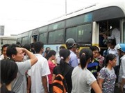 Bóng đá anh, ngoại hạng anh, lịch thi đấu euro 2012, Hà Nội: Bến xe “nghẽn” người trong kỳ thi Đại học