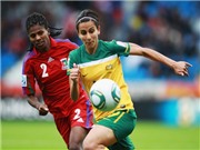 Bóng đá anh, ngoại hạng anh, lịch thi đấu euro 2012, Quyết định kì quặc của trọng tài ở một trận BĐ nữ