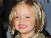 Bóng đá anh, ngoại hạng anh, lịch thi đấu euro 2012, Con gái Angelina Jolie cười khoe răng sứt với thợ săn ảnh
