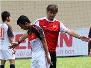 Bóng đá anh, ngoại hạng anh, lịch thi đấu euro 2012, HLV trưởng ĐT Việt Nam Falko Goetz: “Ưu tiên phòng ngự ở Qatar” 
