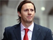 Bóng đá anh, ngoại hạng anh, lịch thi đấu euro 2012, Chuyện các thám tử tư làm việc cho báo “lá cải”