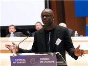 Bóng đá anh, ngoại hạng anh, lịch thi đấu euro 2012, Lilian Thuram: “Chủ nghĩa phân biệt chủng tộc là xấu xa”