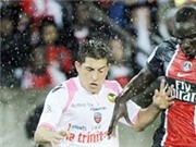 Bóng đá anh, ngoại hạng anh, lịch thi đấu euro 2012, Khai màn League 1: Ông lớn gây thất vọng