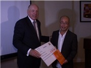 Bóng đá anh, ngoại hạng anh, lịch thi đấu euro 2012, Lê Quang Đỉnh nhận giải thưởng của Quỹ hoàng tử Claus
