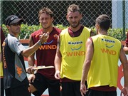 Bóng đá anh, ngoại hạng anh, lịch thi đấu euro 2012, “Bom nổ chậm” ở Roma: Totti chiến tranh lạnh với Luis Enrique