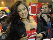 Bóng đá anh, ngoại hạng anh, lịch thi đấu euro 2012, "Quả bom sex" Larissa Riquelme sẽ khỏa thân nếu Juve vô địch?