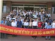 Bóng đá anh, ngoại hạng anh, lịch thi đấu euro 2012, 5 năm, khoảng cách đủ để... già (Kỳ 1)