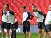 Bóng đá anh, ngoại hạng anh, lịch thi đấu euro 2012, Các "đại gia" bức xúc với những trận giao hữu vô bổ