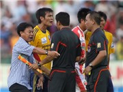 Bóng đá anh, ngoại hạng anh, lịch thi đấu euro 2012, Những phát biểu “bom tấn” ở hội nghị tổng kết mùa giải 2011