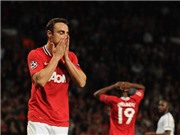 Bóng đá anh, ngoại hạng anh, lịch thi đấu euro 2012, Cận cảnh pha bóng "tham ăn" của Dimitar Berbatov