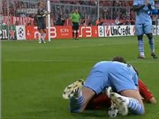 Bóng đá anh, ngoại hạng anh, lịch thi đấu euro 2012, Hành động "nhạy cảm" của Dzeko với Phillip Lahm