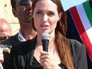 Bóng đá anh, ngoại hạng anh, lịch thi đấu euro 2012, Angelina Jolie - 10 năm làm Đại sứ thiện chí