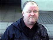 Bóng đá anh, ngoại hạng anh, lịch thi đấu euro 2012, Bố đẻ Rooney bị bắt vì cá độ bất hợp pháp: Già rồi chưa hết dại